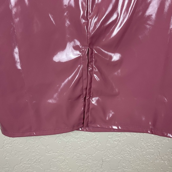 ASOS pink faux patent leather mini skirt - Picture 6 of 6